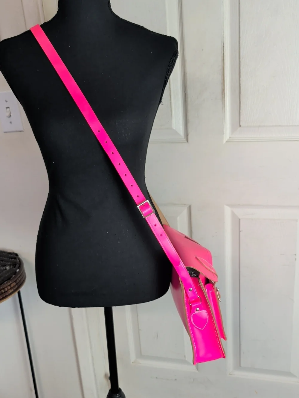 Cambridge Satchel Bag Neon Pink Bright Leather